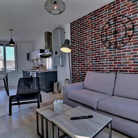 Appartement Logisy En Centre-Ville De Vitre I Logisy L'Indu Vitré Buitenkant foto